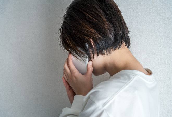 高校生の娘がSNSで知り合ったカウンセラー、本当に信用して大丈夫？|50代女性からの調査相談
