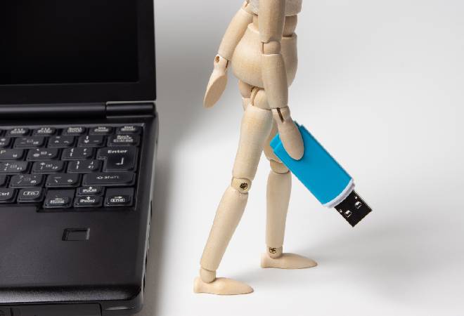 【人的情報漏洩調査】社員・関係者による情報漏洩の実態と徹底対策