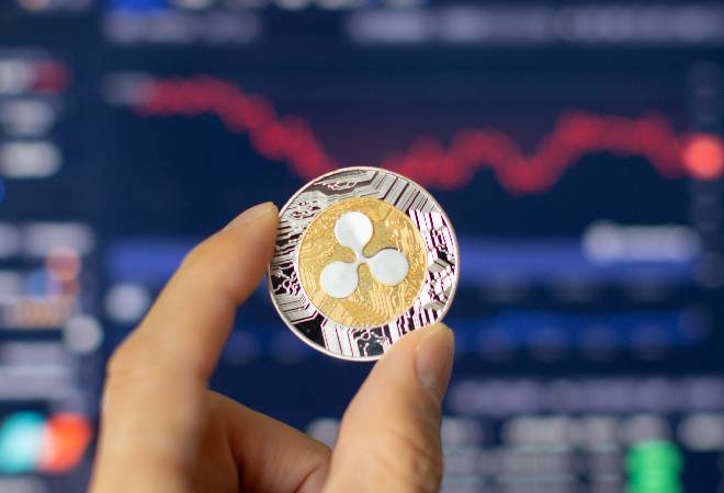 著名人の名前を使った暗号資産投資の勧誘…｜40代男性からの調査相談。